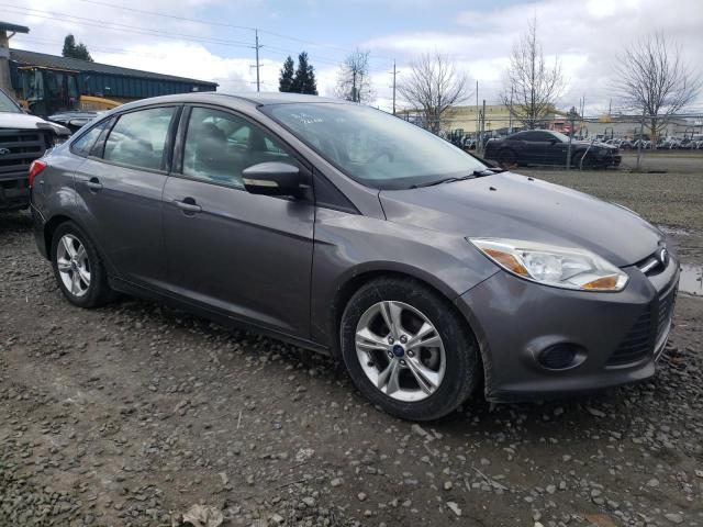 1FADP3F28EL103833 Ford FOCUS SE
