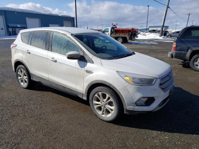 2017 FORD ESCAPE SE - 1FMCU9GD9HUC96263