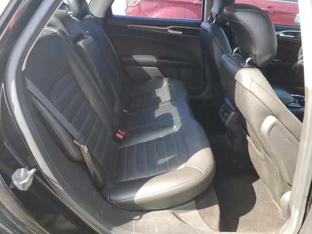 1FA6P0HDXE5397102 Ford FUSION SE