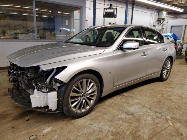 2018 INFINITI Q50 LUXE