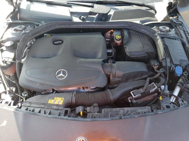 WDDSJ4EB5JN695481 Mercedes-Benz CLA 250