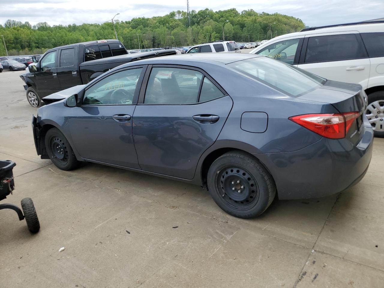 5YFBURHEXHP690651 2017 Toyota Corolla L