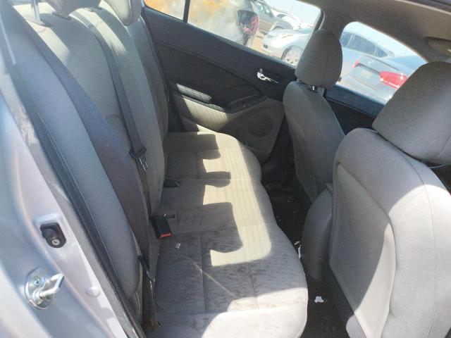 KNAFK4A6XF5391634 KIA FORTE LX