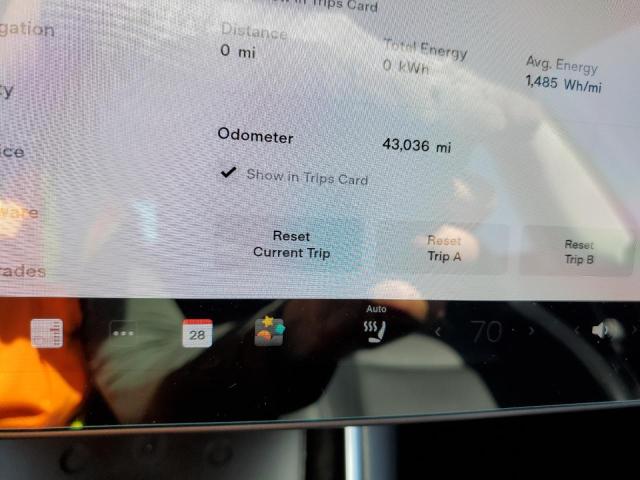5YJ3E1EB5JF069350 Tesla MODEL 3