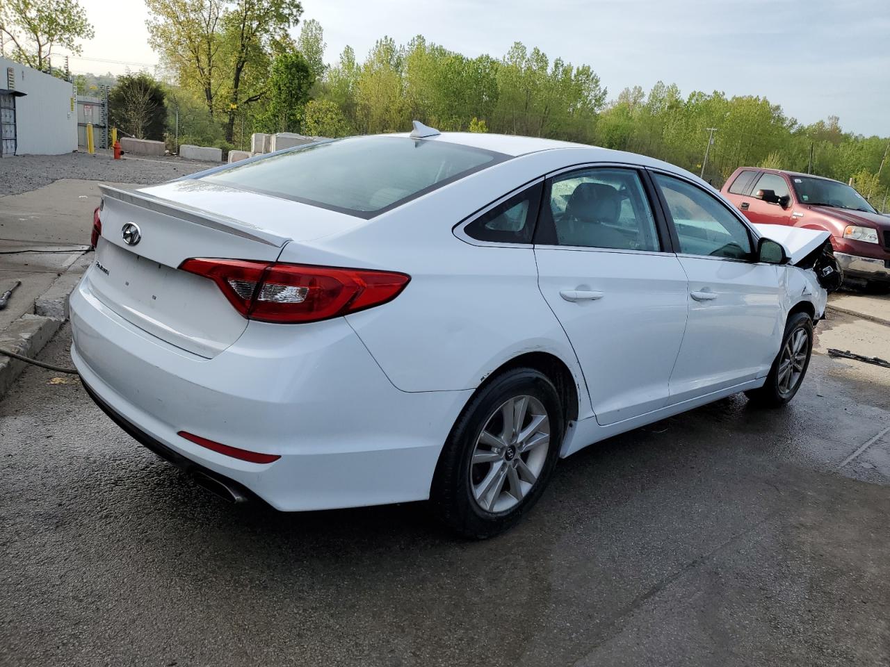 5NPE24AF2HH557355 2017 Hyundai Sonata Se