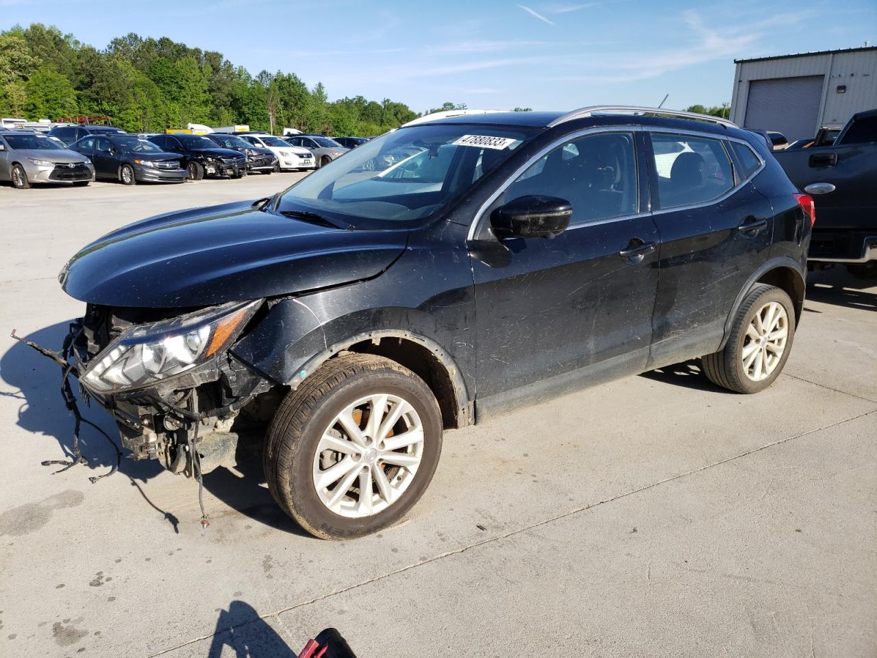 JN1BJ1CP6JW187587 NISSAN ROGUE 2018