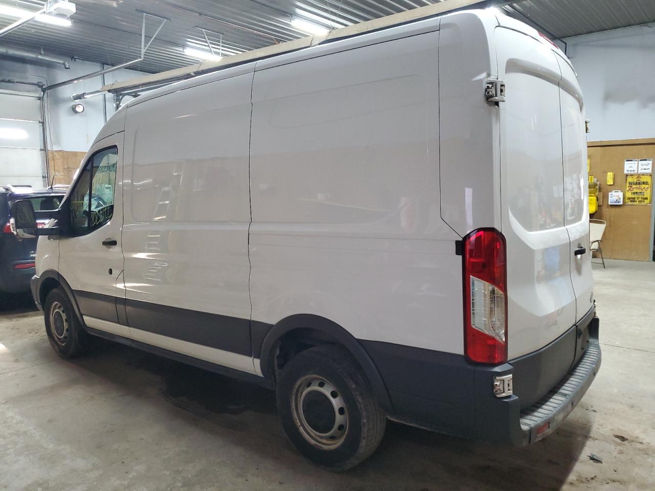 1FTYR1CMXHKB42594 FORD TRANSIT 2017
