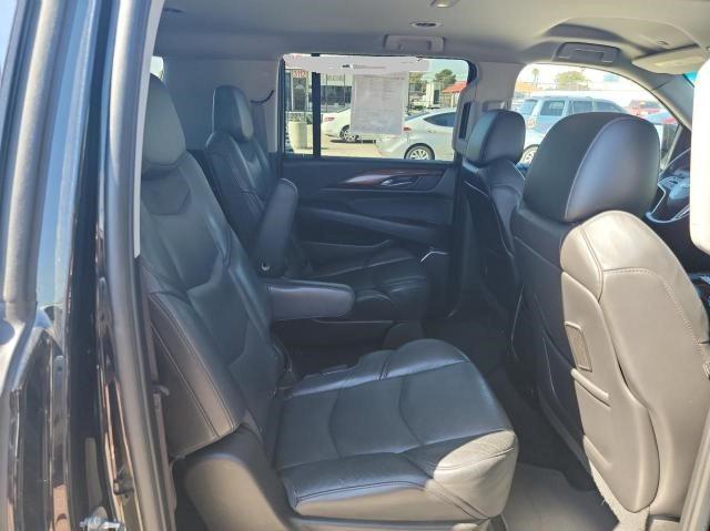 1GYS3GKJ1HR152207 Cadillac ESCALADE ESV