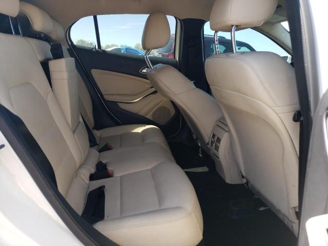 2019 MERCEDES-BENZ GLA 250 - WDCTG4EB7KU008886