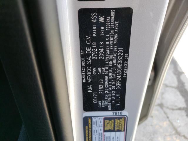 3KPF24AD6ME383291 KIA FORTE FE