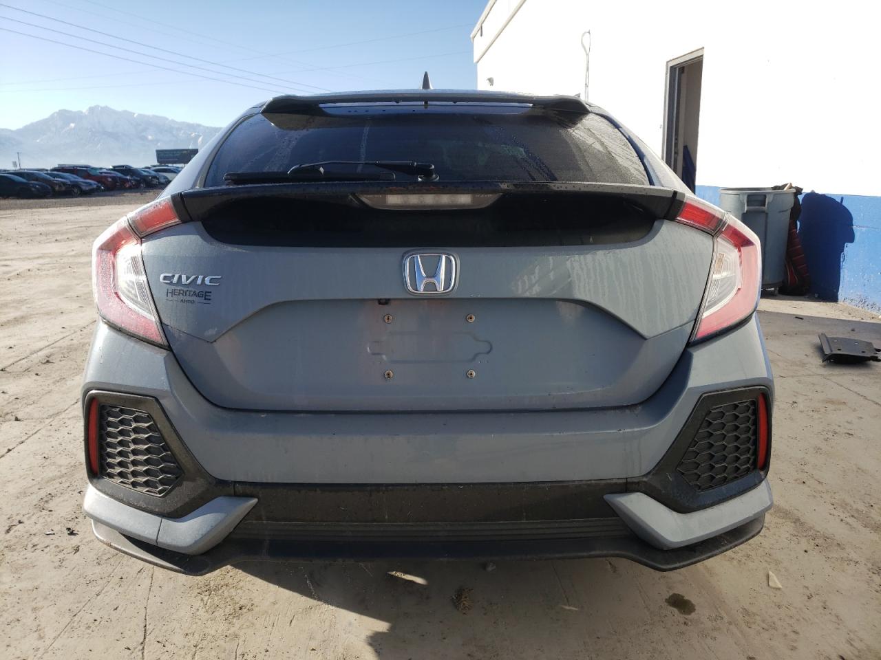 SHHFK7H59JU231946 HONDA CIVIC 2018