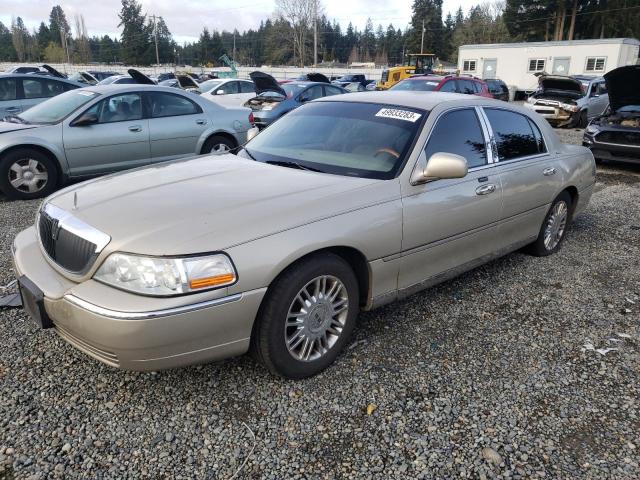 2004 Lincoln Town Car Ultimate