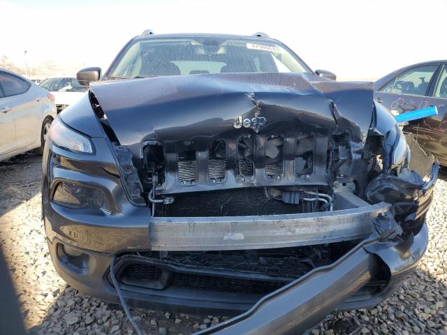 1C4PJMCB6EW137464 Jeep Cherokee Latitude