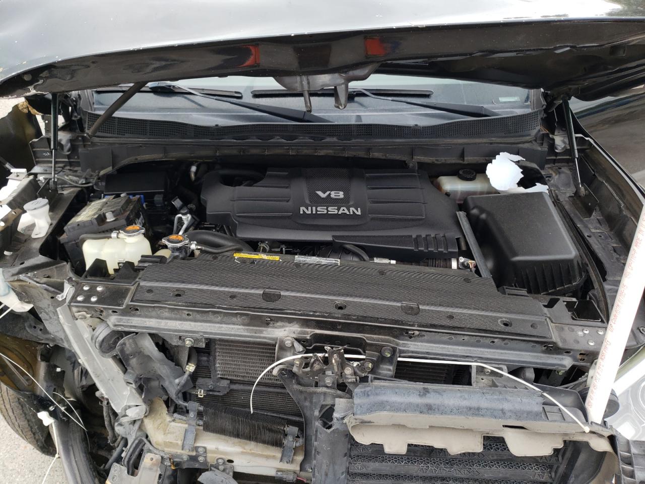 1N6AA1E68HN509933 NISSAN TITAN 2017