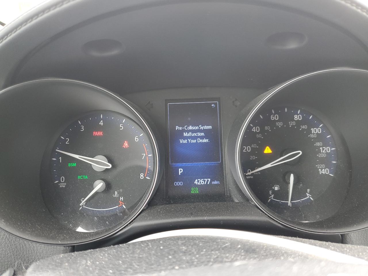 NMTKHMBX9JR045342 TOYOTA C-HR 2018