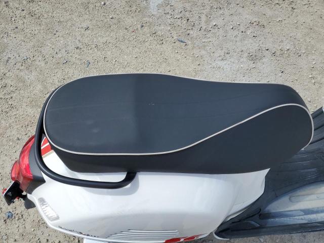 2021 VESPA GTS 300 ZAPMA39M9M5201229