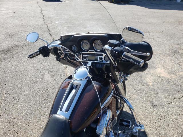 2011 HARLEY-DAVIDSON FLHTK - 1HD1KEM1XBB626403