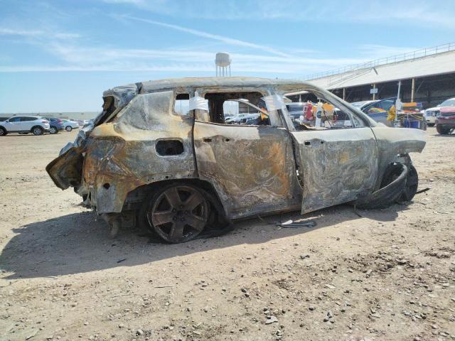 3C4NJCBB6NT218571 Jeep Compass Latitude