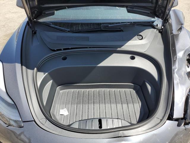 5YJ3E1EA0PF433481 Tesla MODEL 3