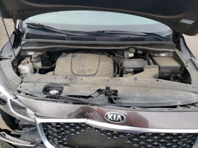 KNDMB5C14H6301456 KIA SEDONA LX