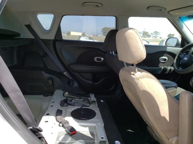 KNDJP3A56J7518201 KIA SOUL +