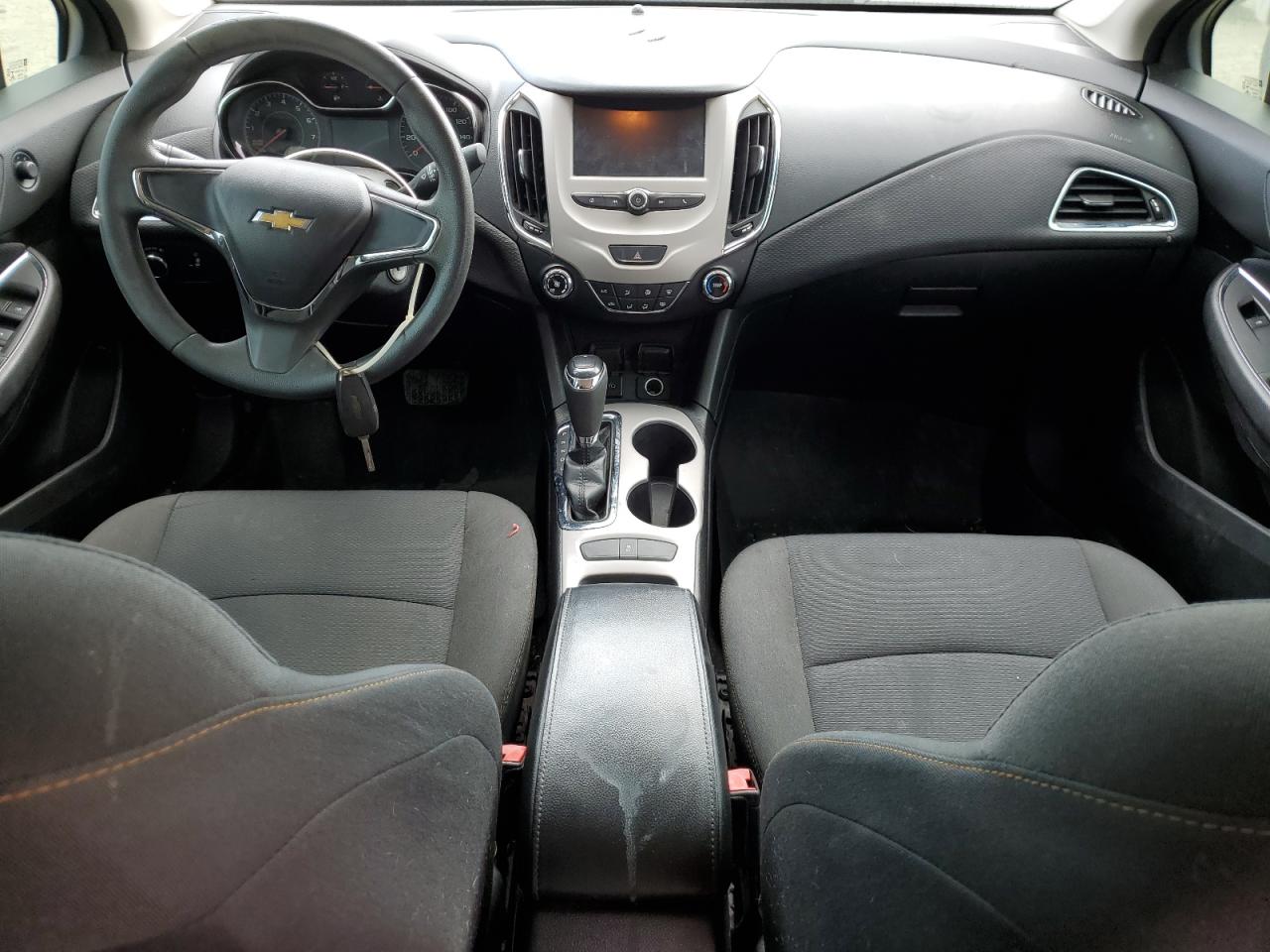 1G1BC5SM6J7185055 CHEVROLET CRUZE 2018
