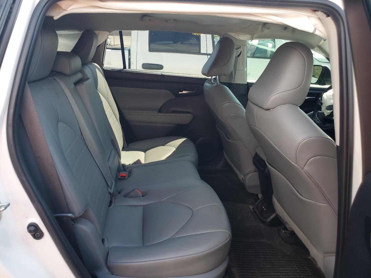 5TDGZRBH0MS084805 TOYOTA HIGHLANDER 2021