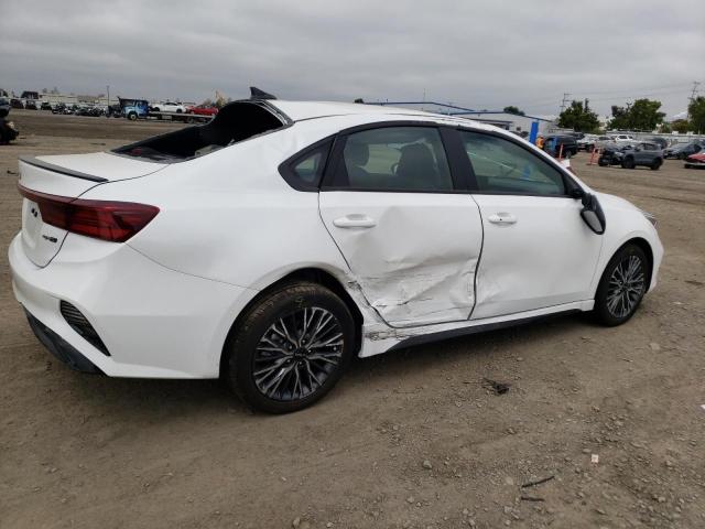 3KPF54AD3PE540898 KIA Forte Gt Line