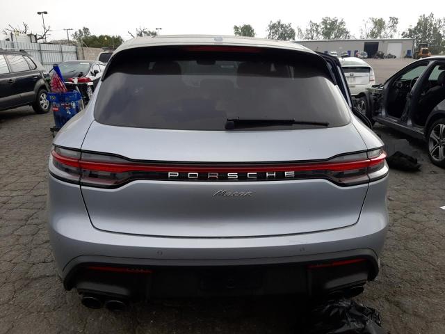 VIN WP1AA2A50NLB12213 2022 Porsche Macan no.6