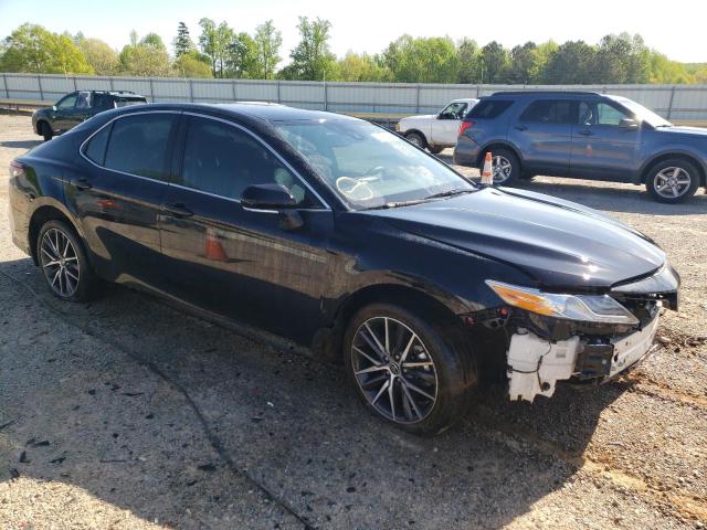 VIN 4T1F11BK6MU035664 2021 Toyota Camry, Xle no.4