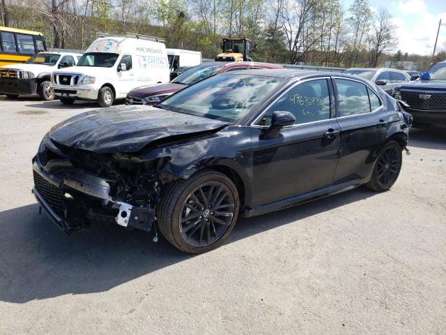 TOYOTA CAMRY XSE