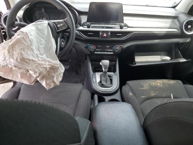 3KPF24AD8KE118756 KIA FORTE FE