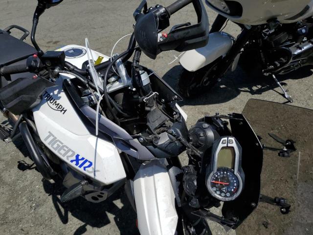 2015 TRIUMPH MOTORCYCLE TIGER 800 - SMTE02BFXFT688455