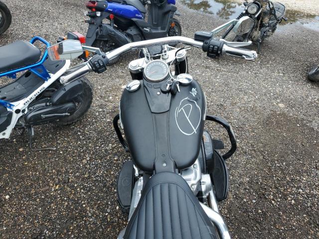 2019 HARLEY-DAVIDSON FLSL 1HD1YDJ26KB058463