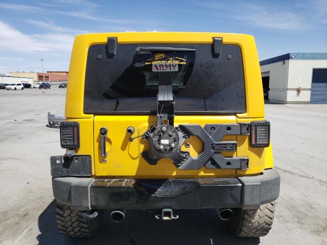 1C4BJWEG8FL676542 Jeep Wrangler Unlimited Sahara