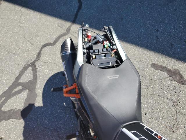 2020 KTM 890 DUKE R VBKTU9408LM800380
