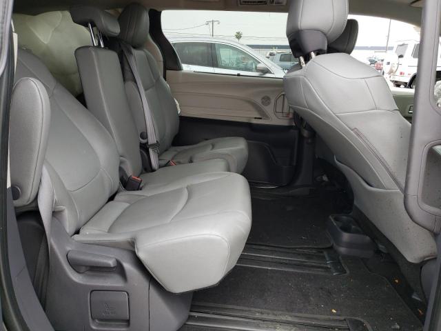 5TDJRKEC0MS008935 Toyota SIENNA XLE