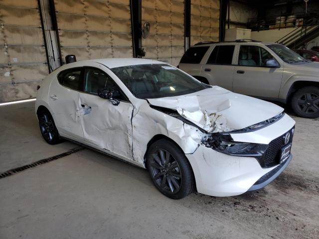 JM1BPAKMXP1616268 Mazda 3 SELECT