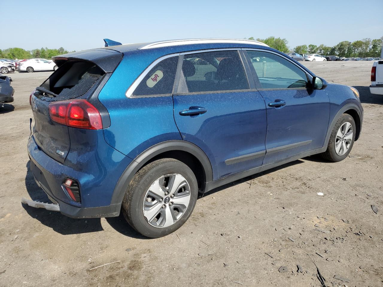 KNDCB3LC5L5397839 Kia Niro LX 3