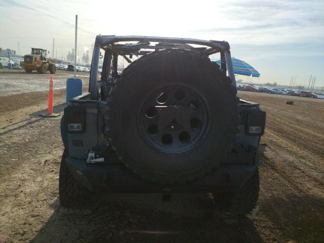 1C4BJWDG7EL244119 Jeep Wrangler Unlimited Sport