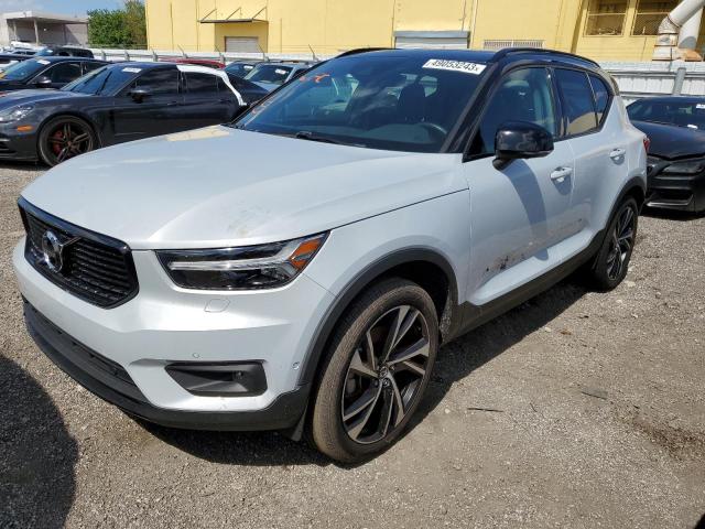 2021 Volvo XC40 