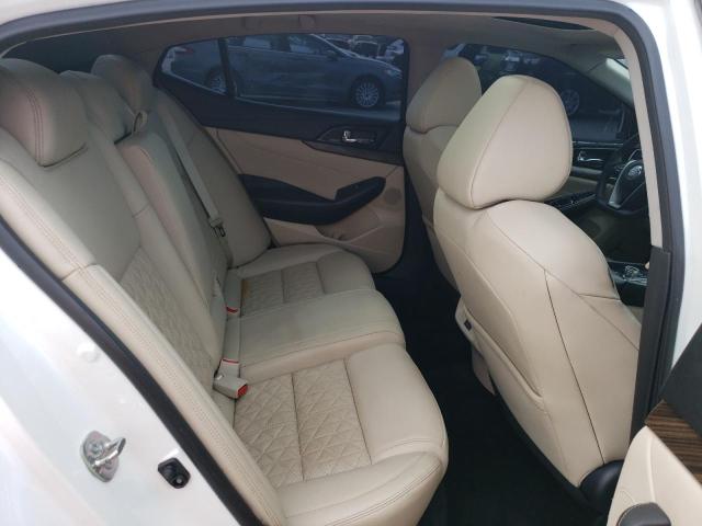 1N4AA6AP7JC392500 Nissan Maxima 3.5s