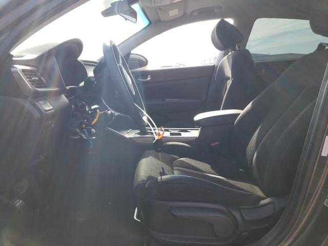 5XXGT4L38KG325435 KIA Optima Lx