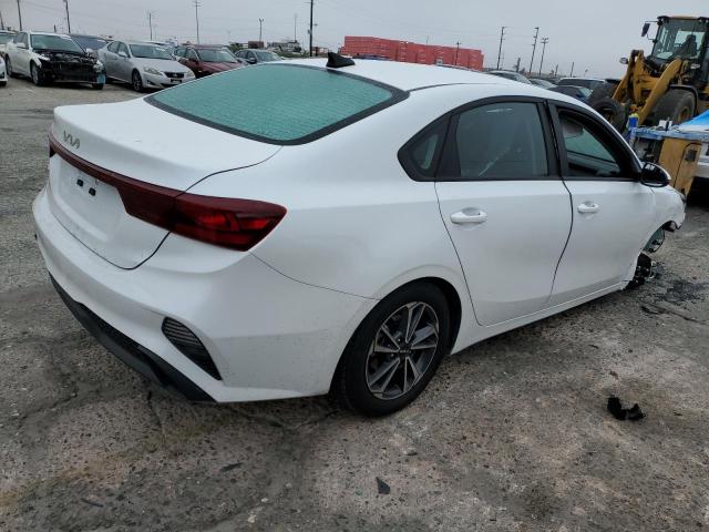 3KPF24AD8PE559732 KIA FORTE LX
