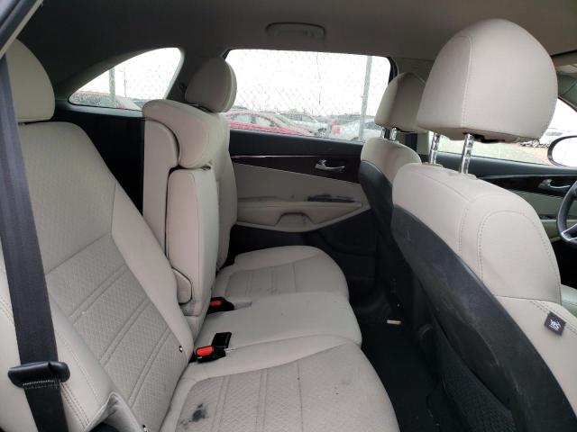 5XYPGDA58JG420144 KIA SORENTO LX