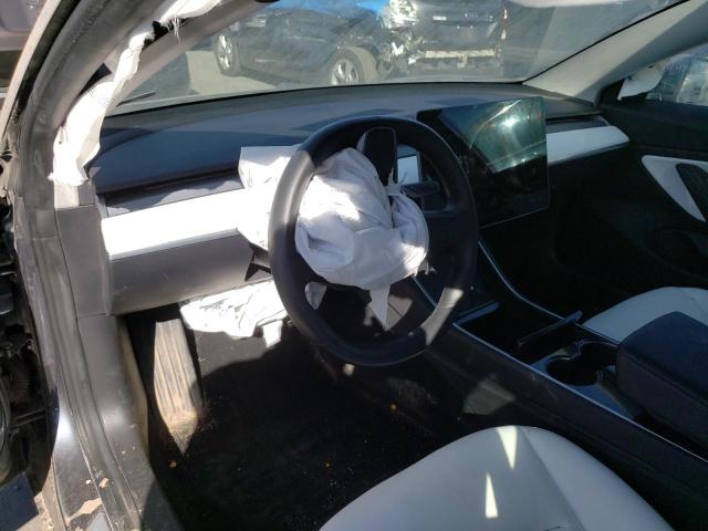 5YJ3E1EB2JF085666 Tesla MODEL 3