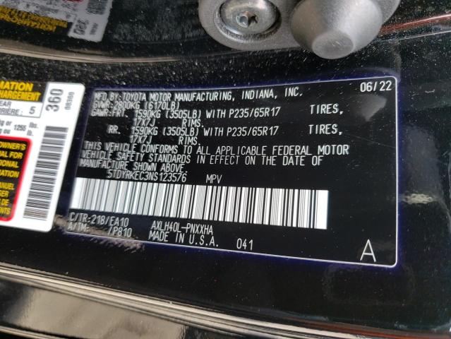 5TDYRKEC3NS123576 Toyota SIENNA XLE