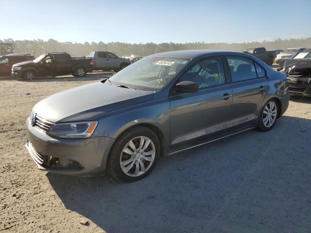 Salvage cars for sale from Copart Harleyville, SC: 2013 Volkswagen Jetta Base