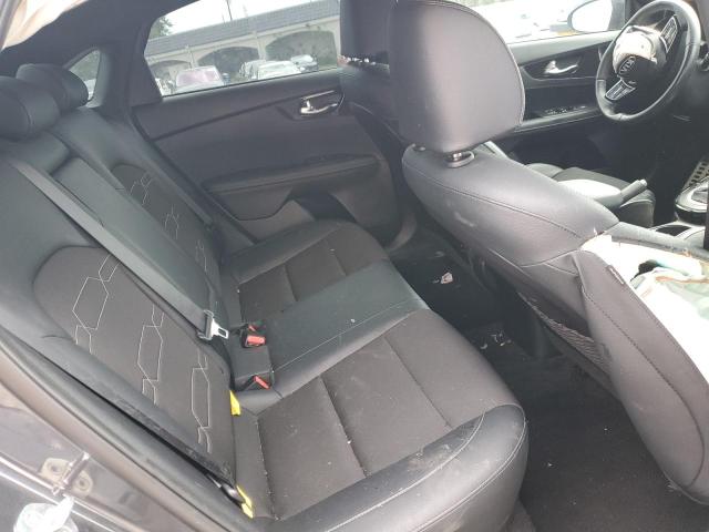 3KPF34AD2ME302736 KIA Forte Gt Line