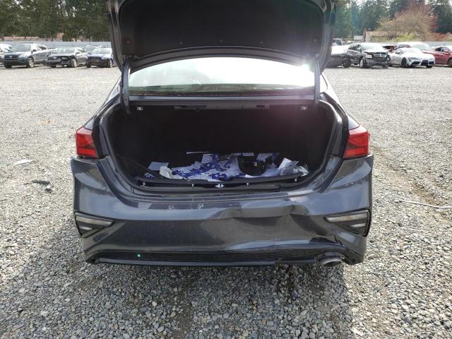 3KPF24ADXME305838 KIA FORTE FE
